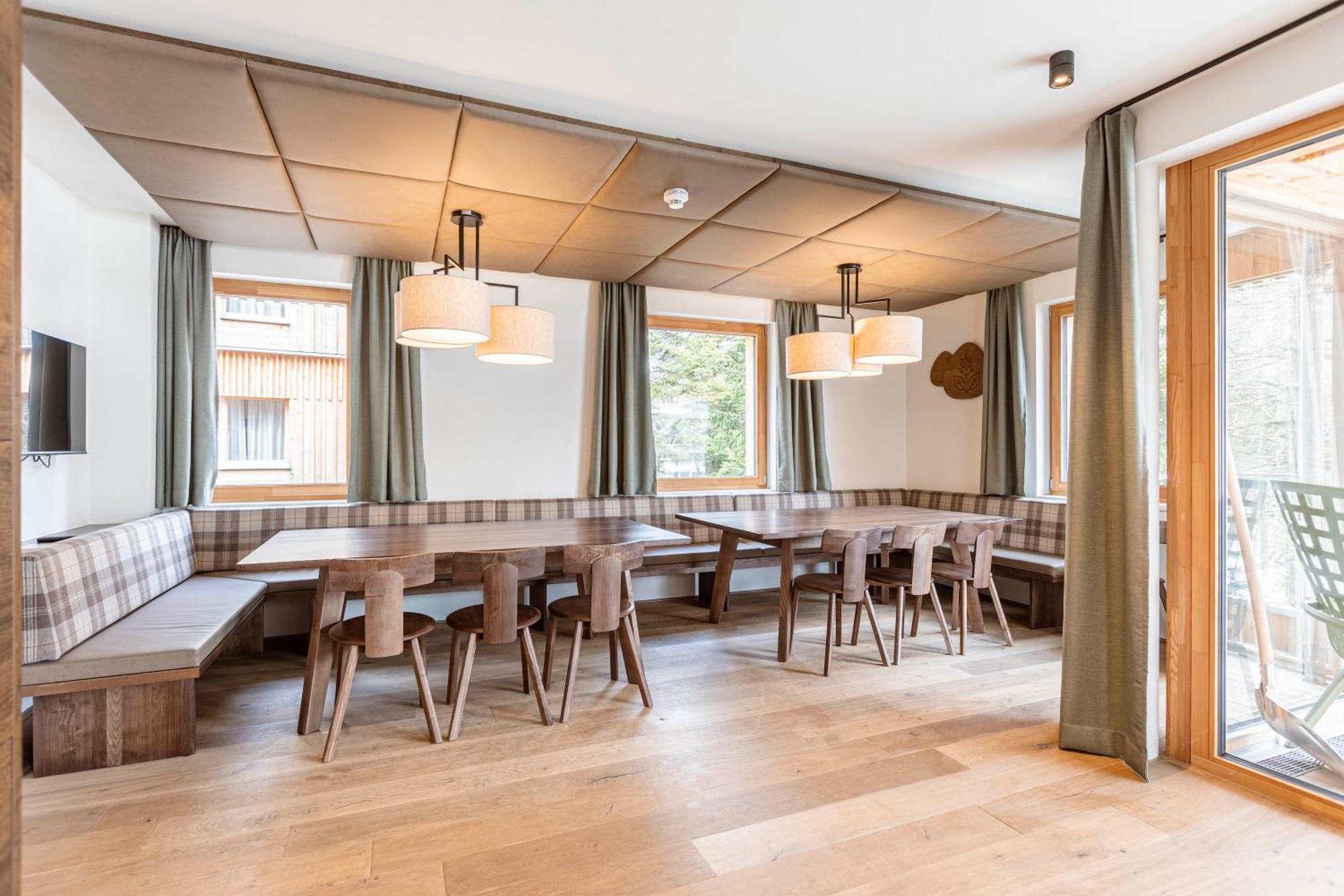 Almresort Sonnenalpe Nassfeld By Alps Resorts Exterior photo