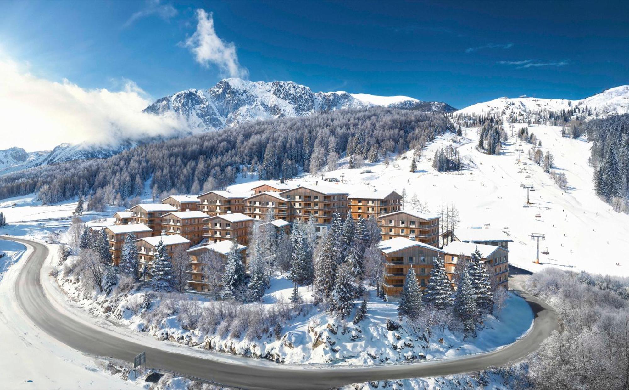 Almresort Sonnenalpe Nassfeld By Alps Resorts Exterior photo